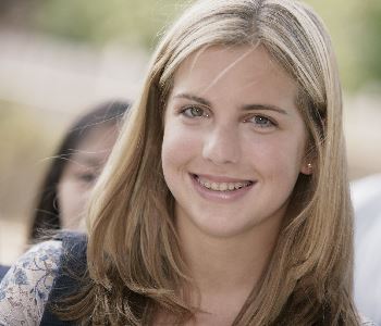 woman smiling with beautiful teeth